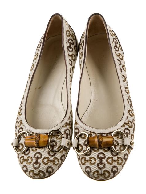 gucci flats white